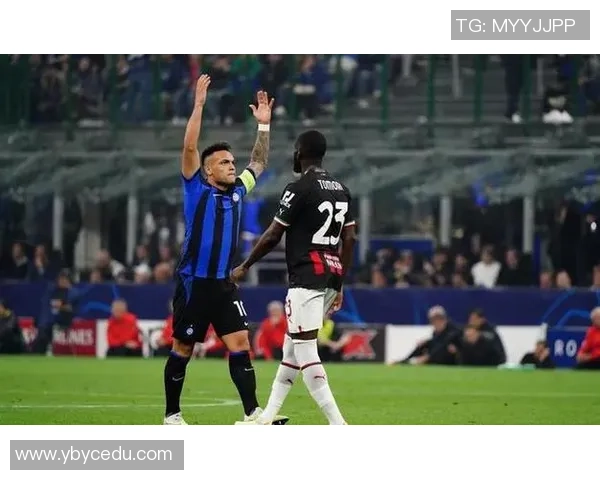 国米时隔十三年重返欧冠决赛劳塔罗绝杀AC米兰成就辉煌时刻