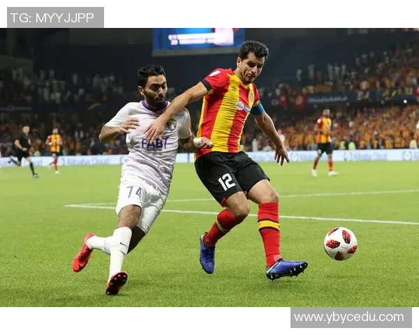 精彩对决足球直播泰国迎战阿联酋全场比赛精彩瞬间不容错过